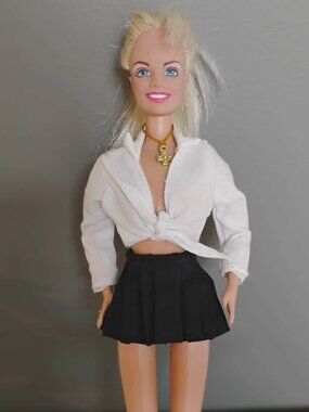1999 Britney Spears Baby One More Time Doll Knot Shirt Cross Necklace